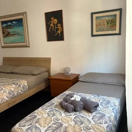 Rossani House Apartmán Bari
