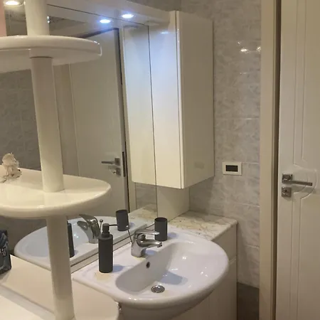Rossani House Apartmán
