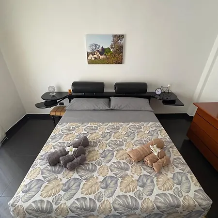 Rossani House Apartmán *